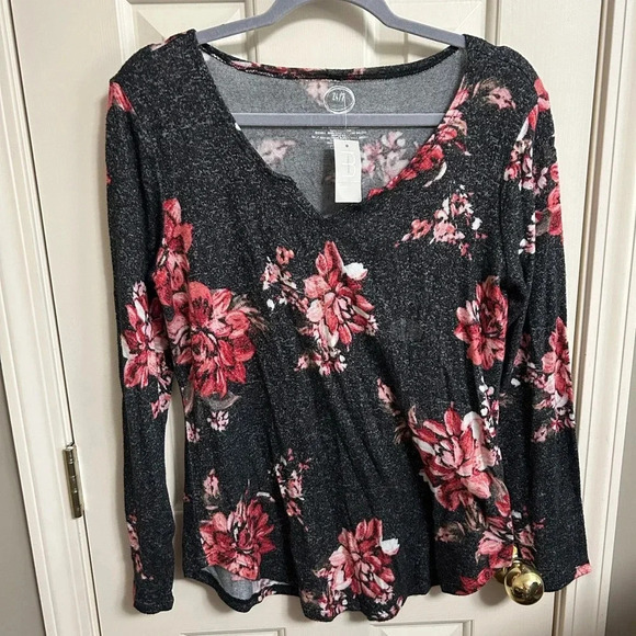 Maurices 24/7 Long Sleeve Floral Top Small NWT - Picture 1 of 3